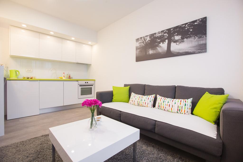 Friday Apartments Загреб Экстерьер фото